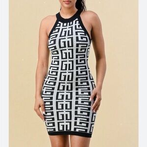 Chic Black and White knit Patterned Midi Dress